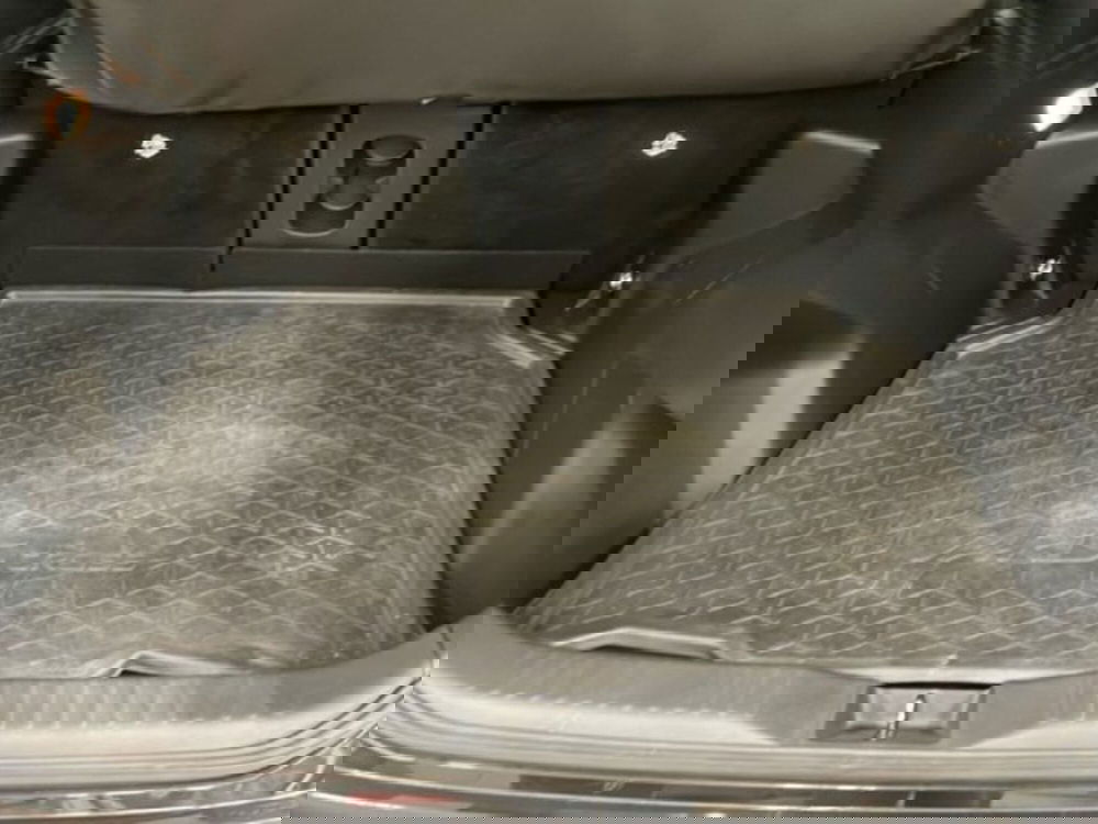 Toyota Yaris Cross usata a Vercelli (11)