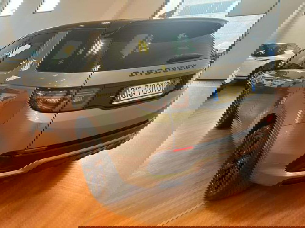 Land Rover Discovery Sport usata a Lucca (4)