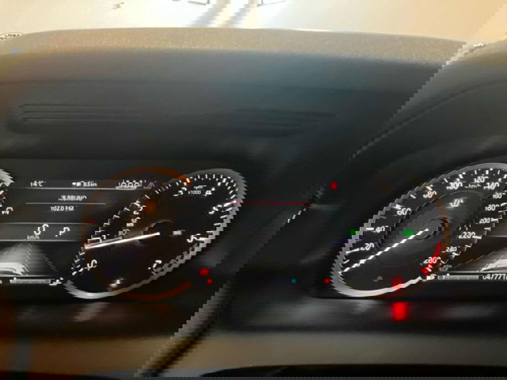 Land Rover Discovery Sport usata a Lucca (7)