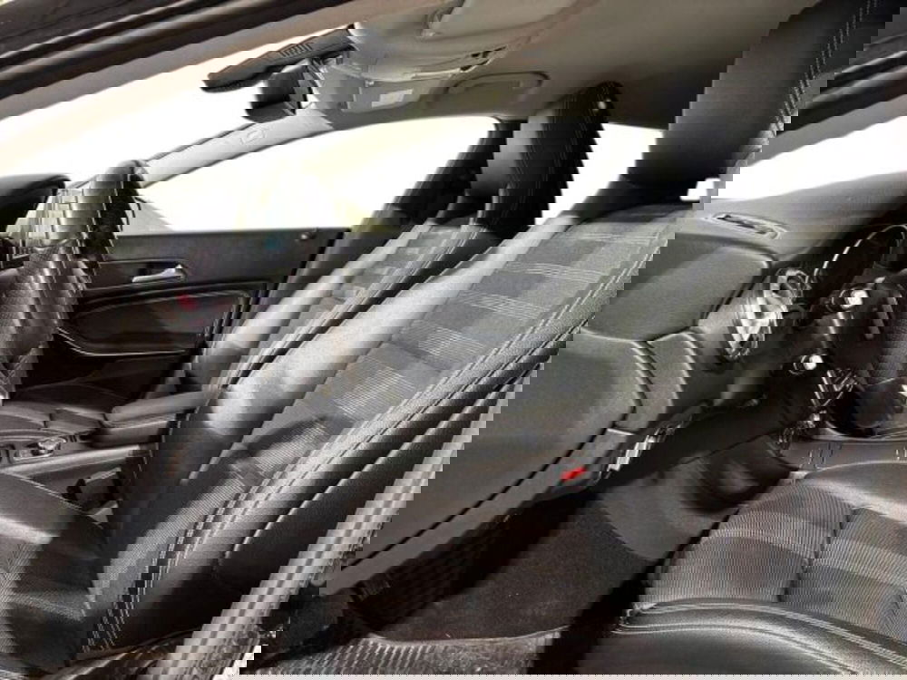 Mercedes-Benz CLA Shooting Brake usata a Bologna (10)