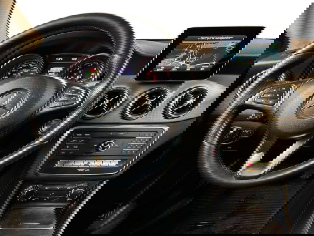 Mercedes-Benz CLA Shooting Brake usata a Bologna (11)