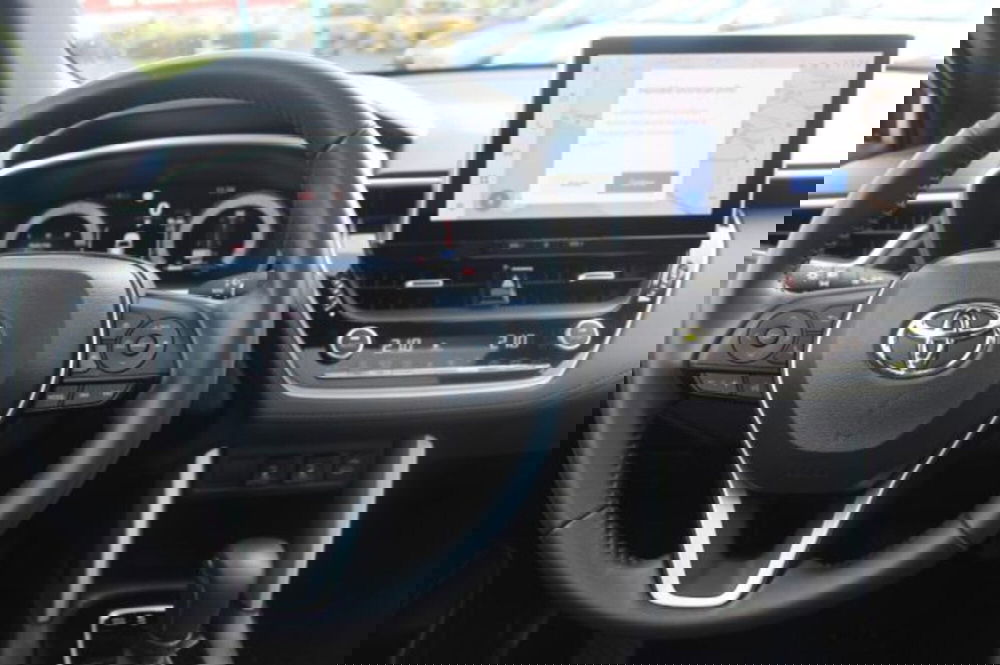 Toyota Corolla Cross Hybrid usata a Roma (10)