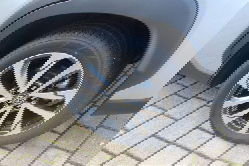 Toyota Corolla Cross Hybrid usata a Roma (15)