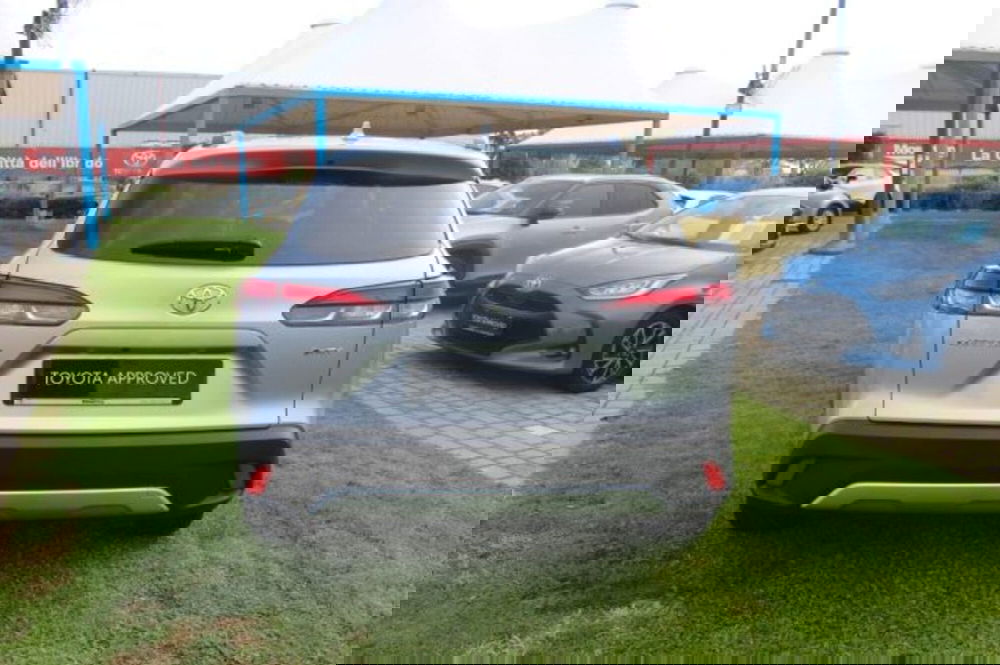 Toyota Corolla Cross Hybrid usata a Roma (4)