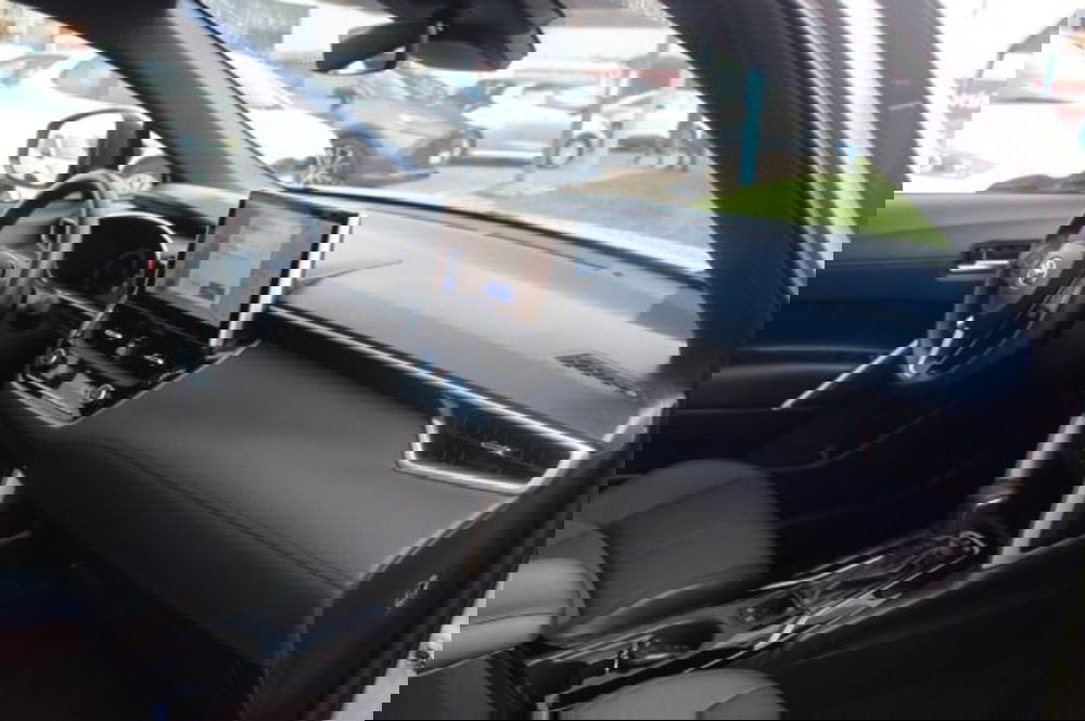 Toyota Corolla Cross Hybrid usata a Roma (6)