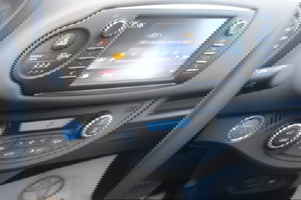 Toyota Yaris Cross usata a Roma (18)