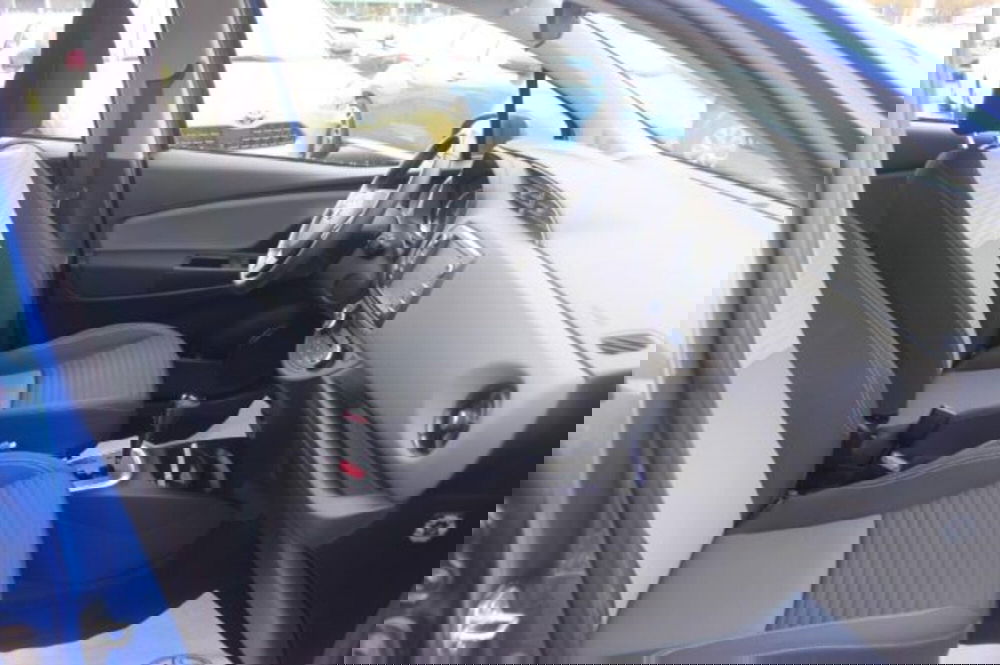 Toyota Yaris Cross usata a Roma (7)