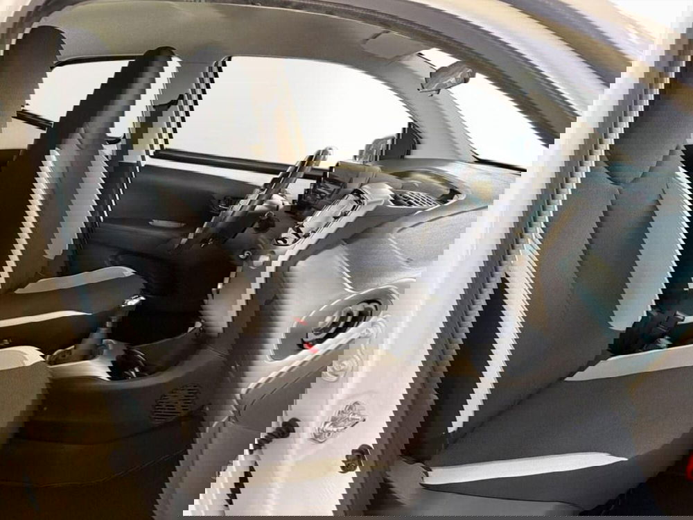 Toyota Aygo usata a Monza e Brianza (10)