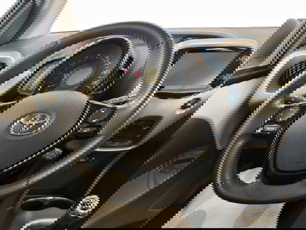 Toyota Aygo usata a Monza e Brianza (8)