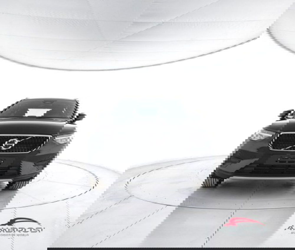 Volvo XC40 nuova a Perugia (5)