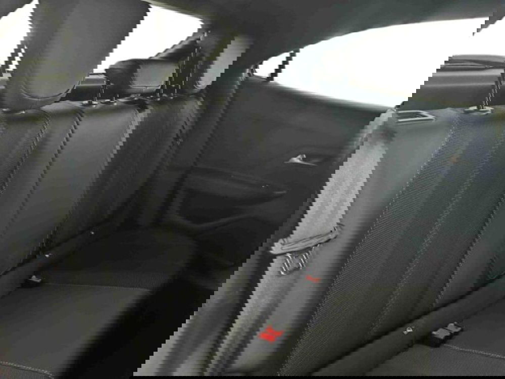 Opel Mokka nuova a Catania (11)