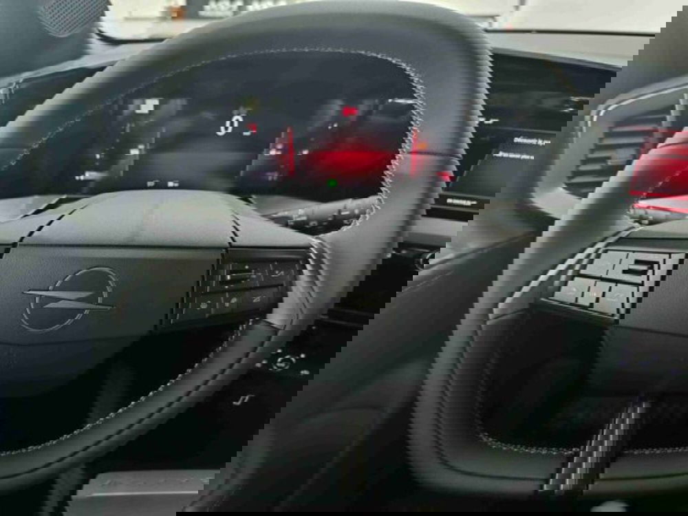 Opel Mokka nuova a Catania (16)