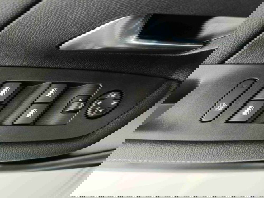 Opel Mokka nuova a Catania (18)