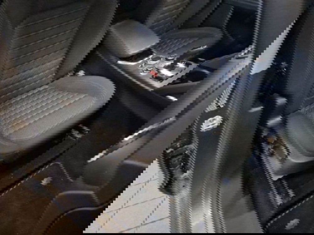 Alfa Romeo Stelvio usata a Catania (8)