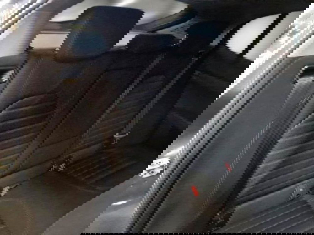 Alfa Romeo Stelvio usata a Catania (9)