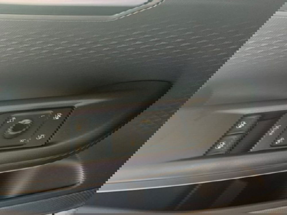 Cupra Born usata a Vicenza (10)