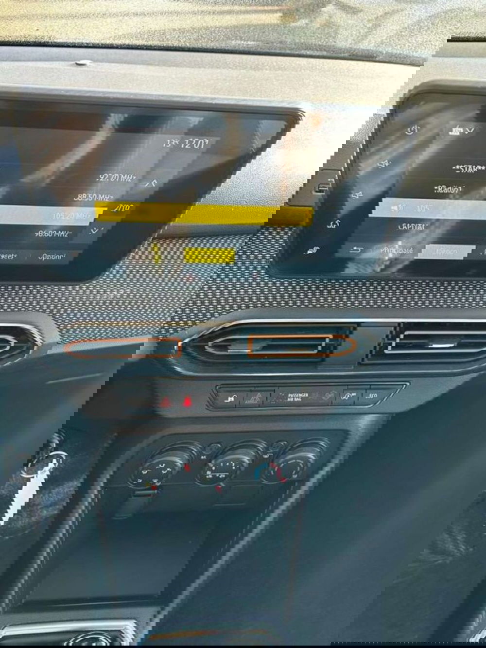 Dacia Sandero usata a Firenze (8)