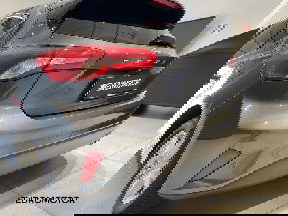 Ford Focus usata a Bari (10)