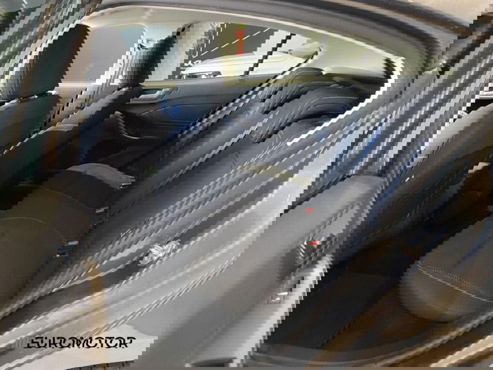 Ford Focus usata a Bari (15)