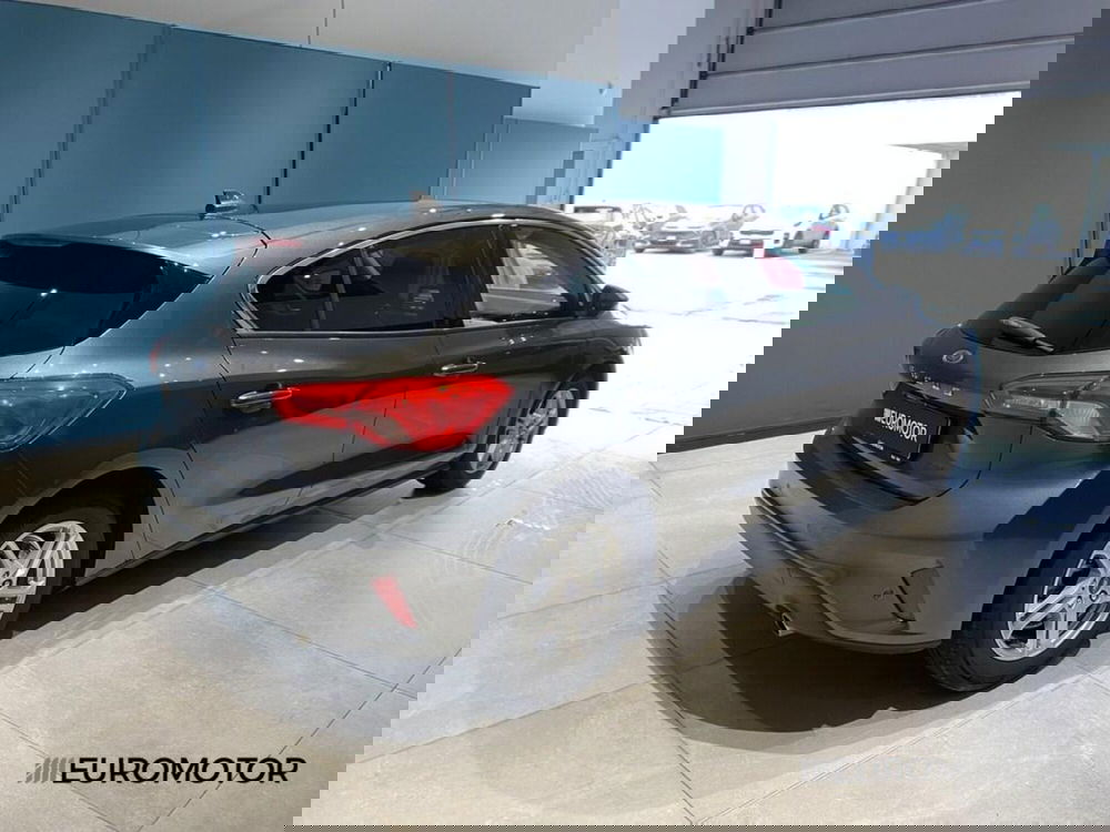 Ford Focus usata a Bari (7)