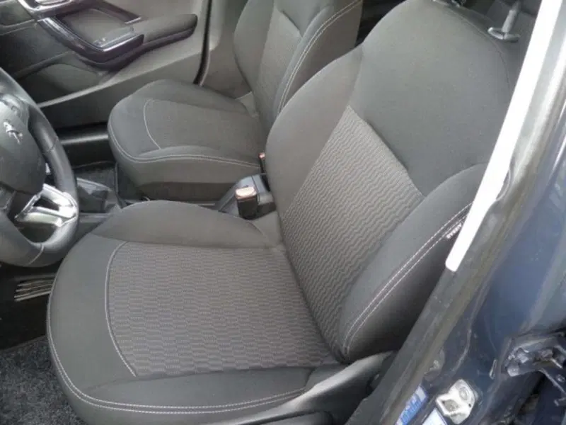 Peugeot 208 usata a Firenze (17)