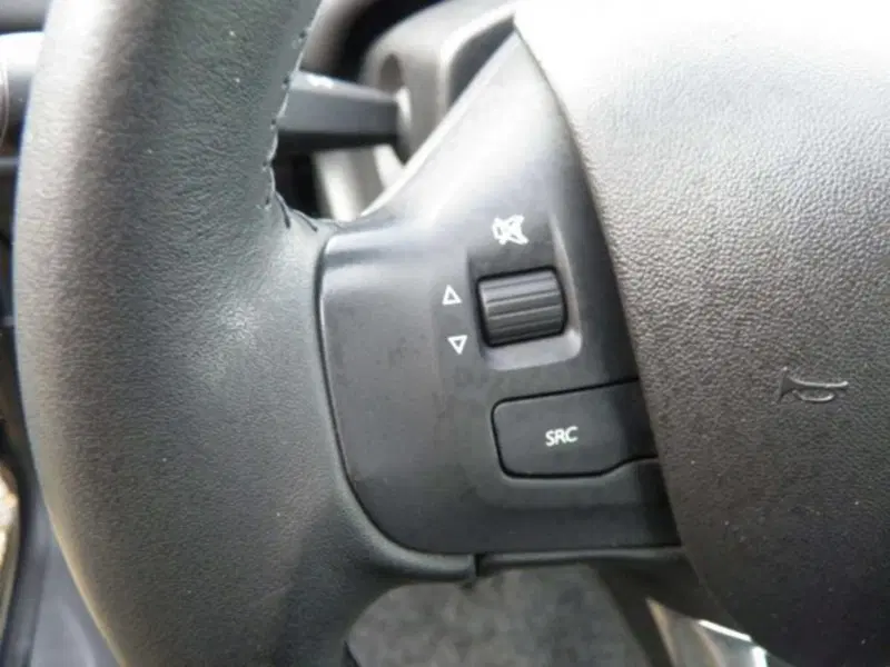 Peugeot 208 usata a Firenze (18)