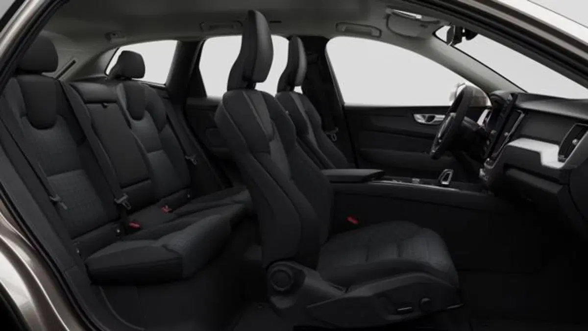 Volvo XC60 nuova a Firenze (6)