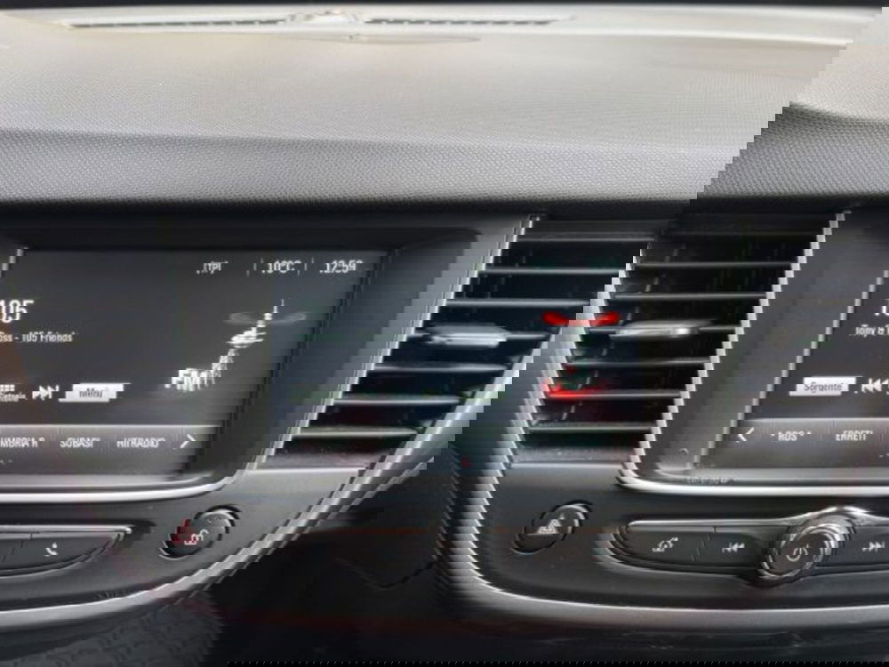 Opel Crossland X usata a Perugia (15)