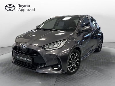 Toyota Yaris 1.5 Hybrid 5 porte Trend del 2021 usata a Prato