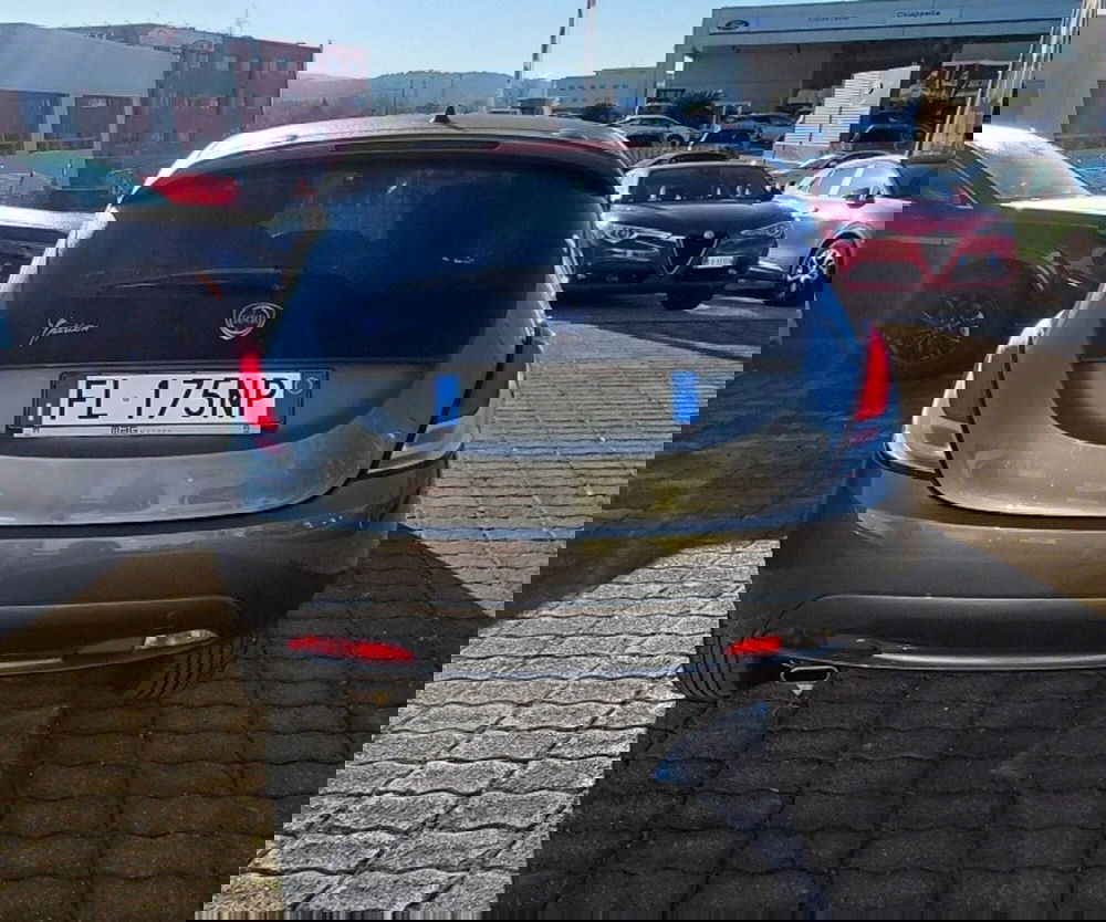 Lancia Ypsilon usata a Cosenza (5)