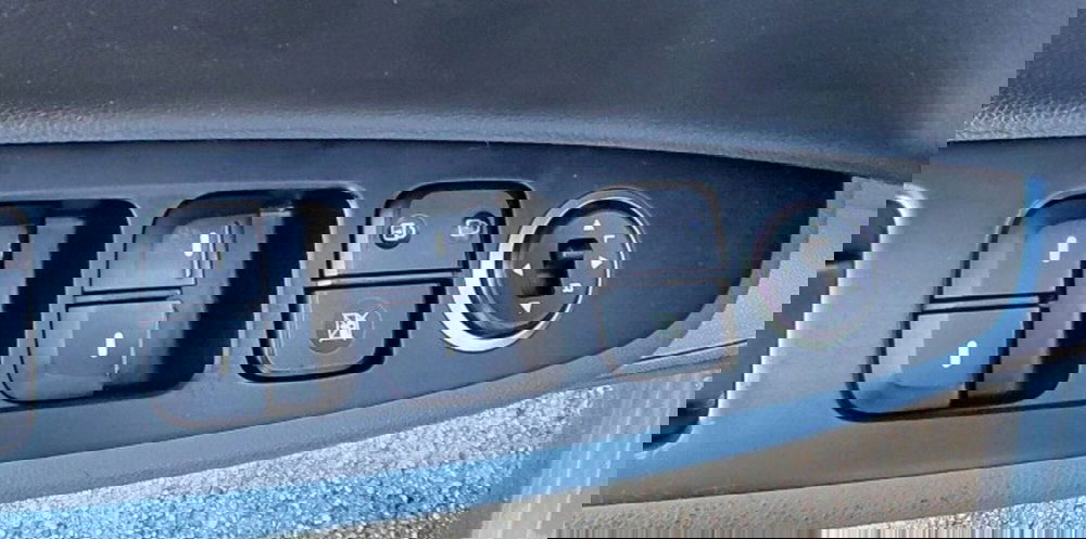 Hyundai i10 usata a Cosenza (11)