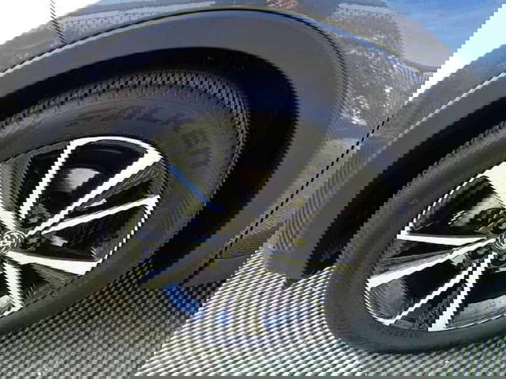 Toyota Toyota C-HR usata a Treviso (6)