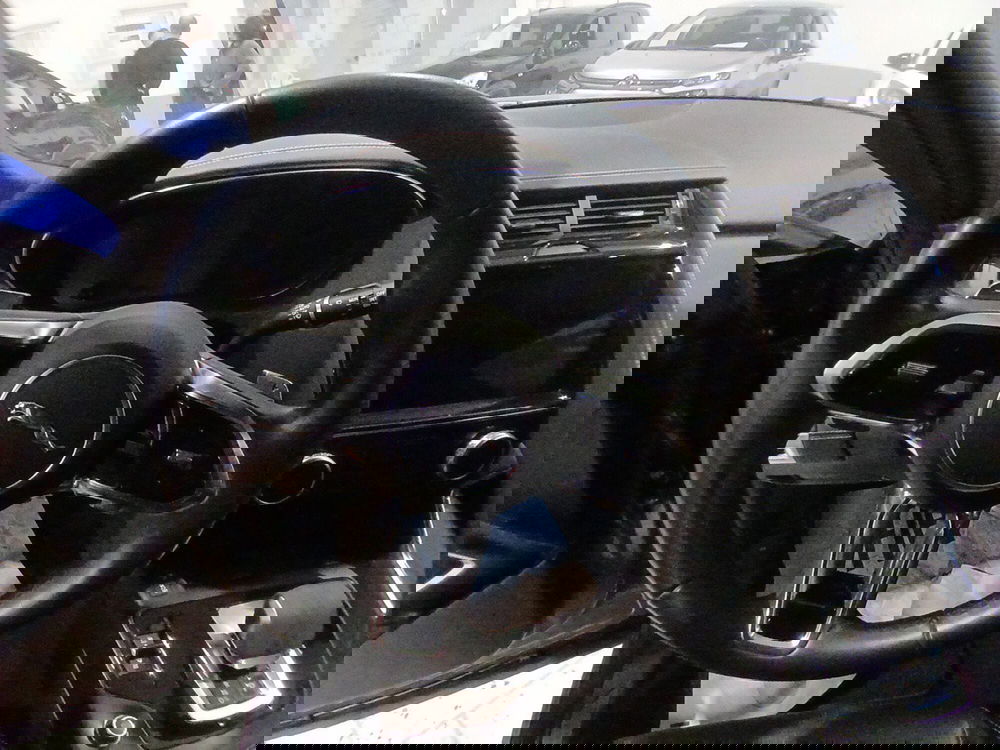 Jaguar E-Pace usata a Lecce (15)