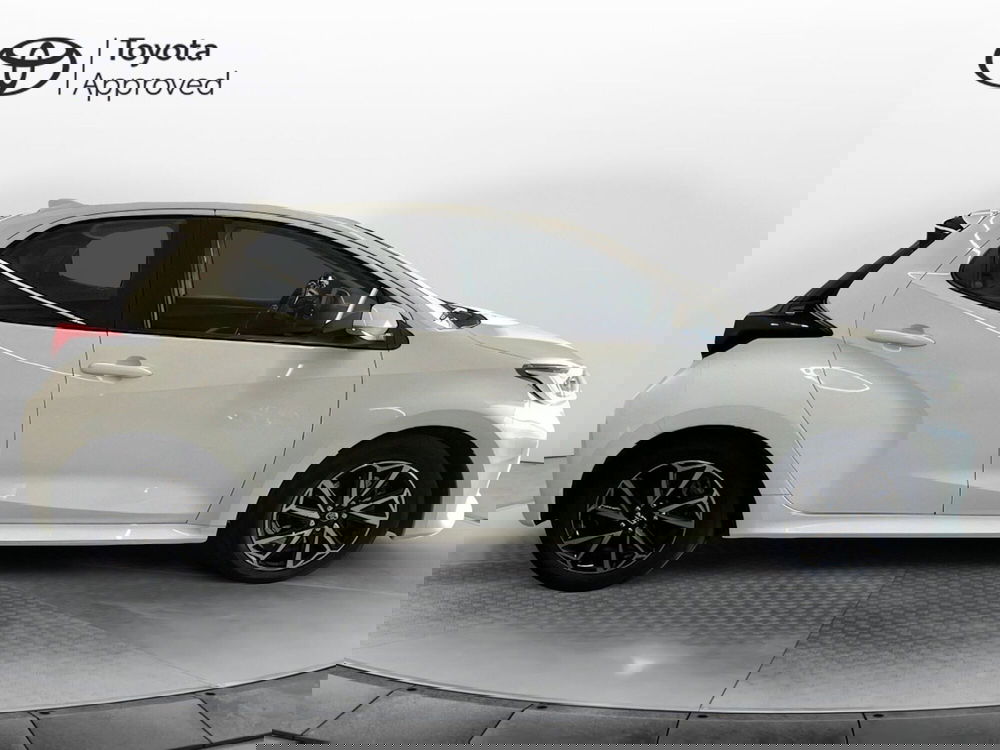 Toyota Yaris usata a Como (12)