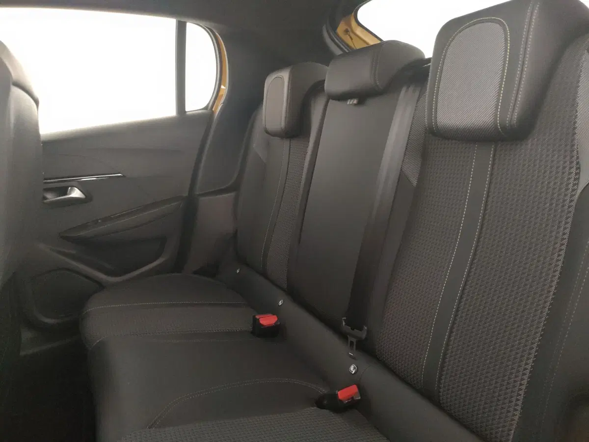 Peugeot 208 usata a Caserta (17)