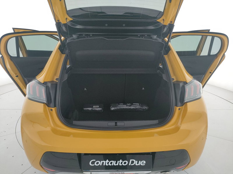 Peugeot 208 usata a Caserta (8)