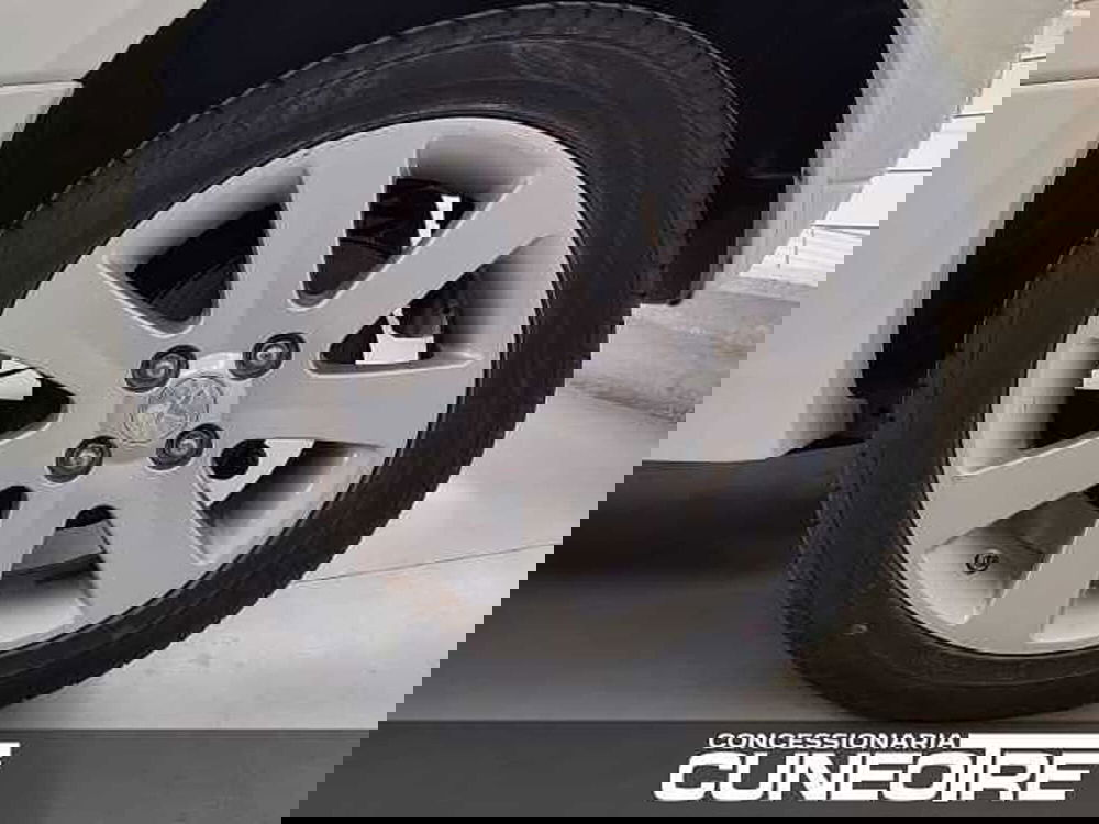 Peugeot iOn usata a Cuneo (7)