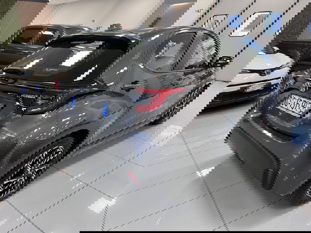 Toyota Yaris usata a Prato (4)