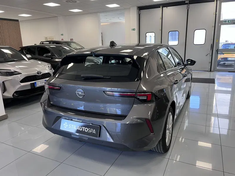 Opel Astra usata a Prato (4)