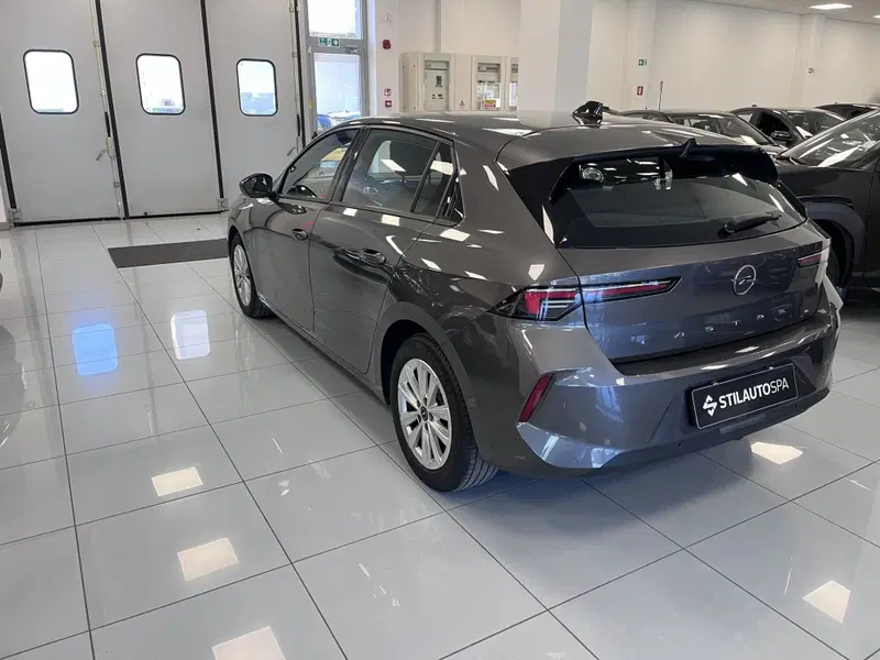 Opel Astra usata a Prato (6)