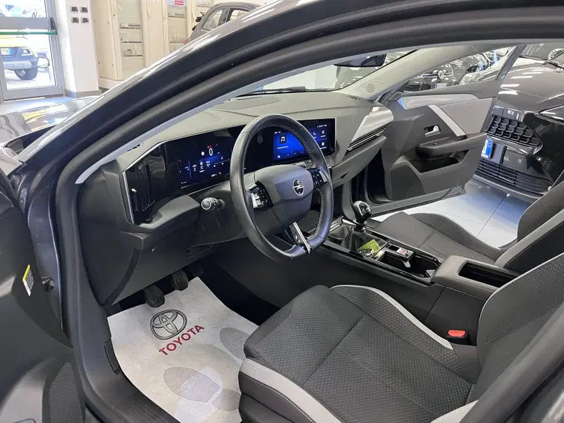 Opel Astra usata a Prato (7)