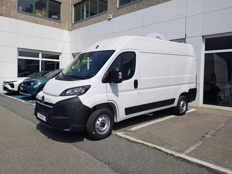 Opel Movano nuova a Aosta (2)