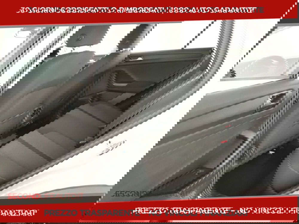 Volkswagen T-Roc usata a Chieti (6)