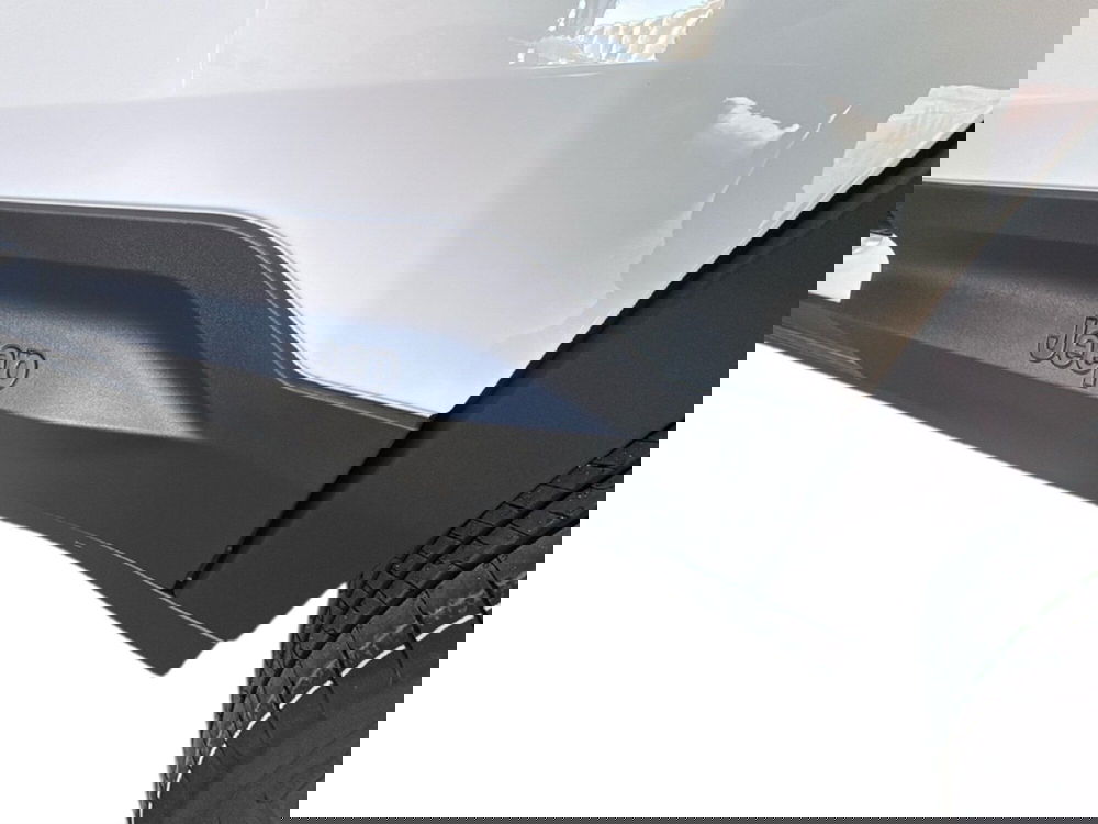 Jeep Avenger nuova a Agrigento (14)