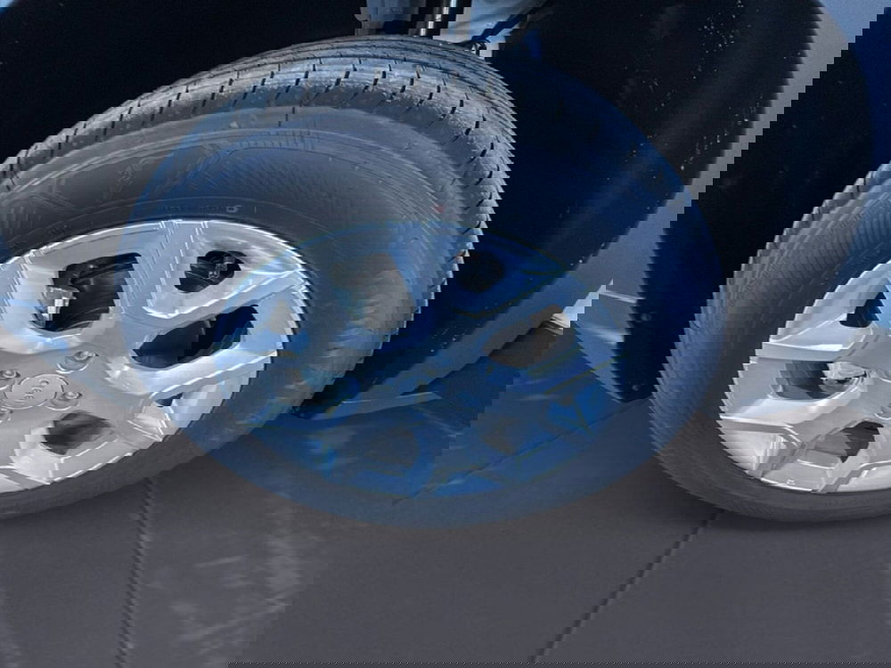 Jeep Avenger nuova a Agrigento (15)