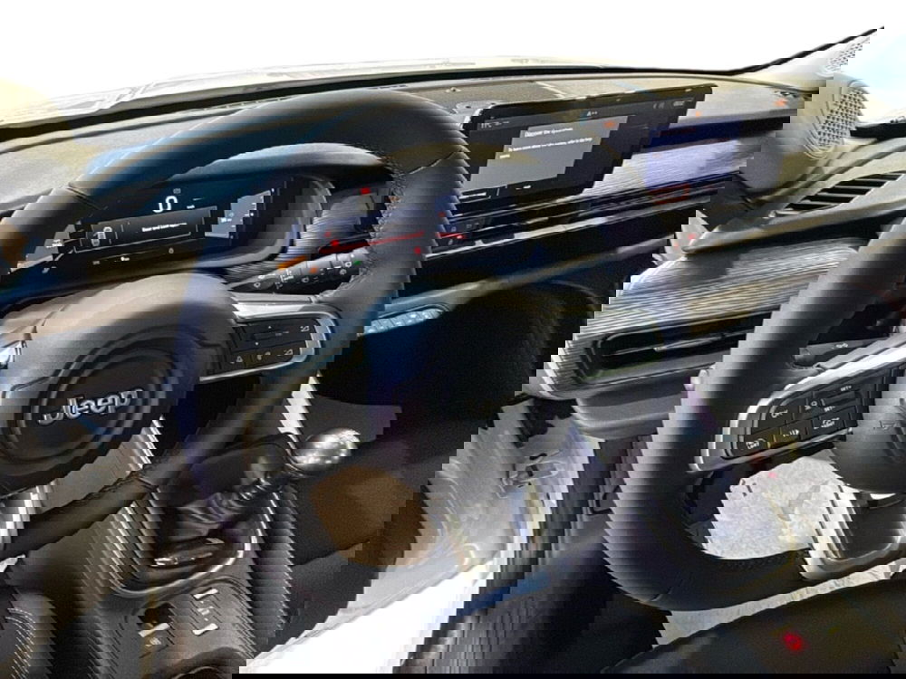 Jeep Avenger nuova a Agrigento (20)