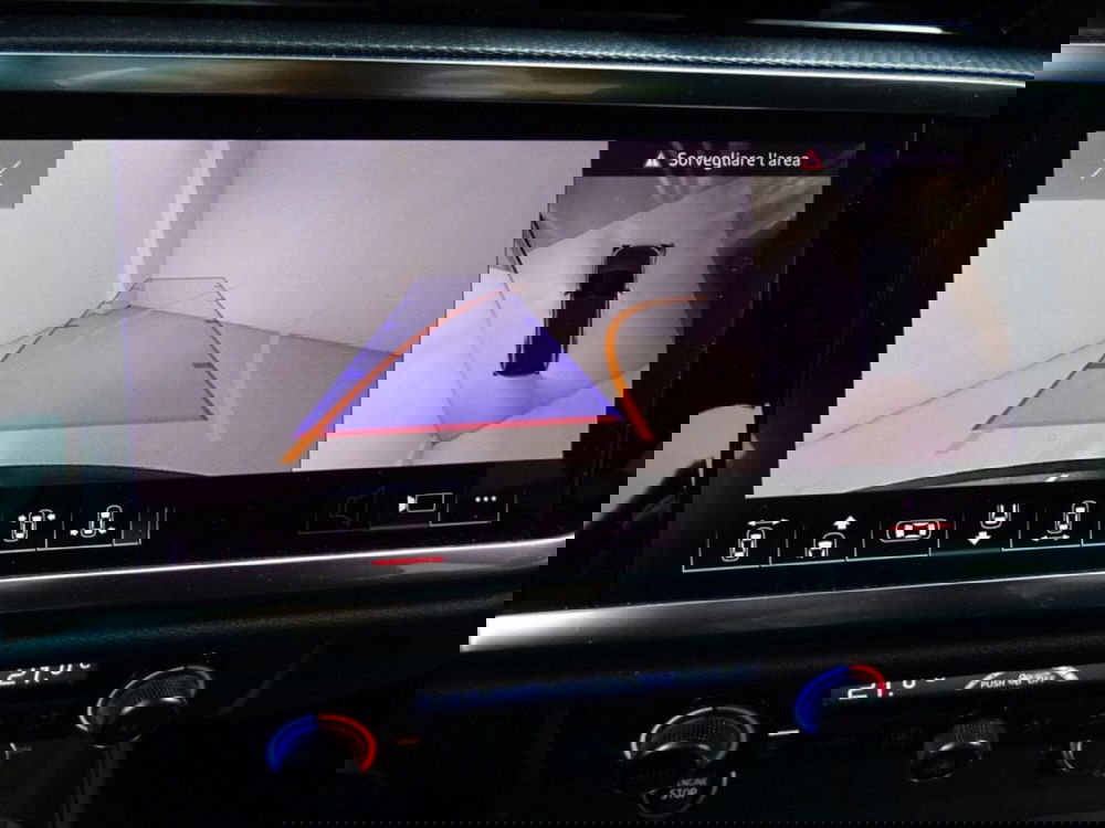 Audi Q3 Sportback usata a Como (11)