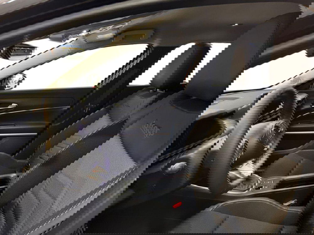 Jeep Avenger usata a Bari (7)