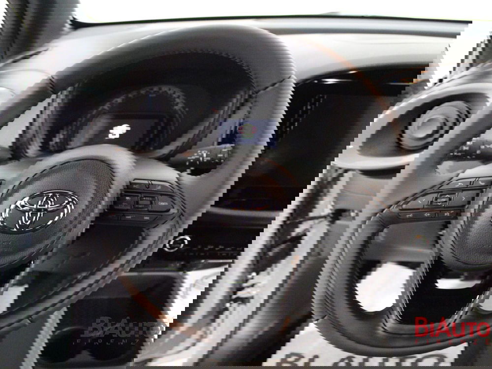 Toyota Aygo X nuova a Firenze (10)