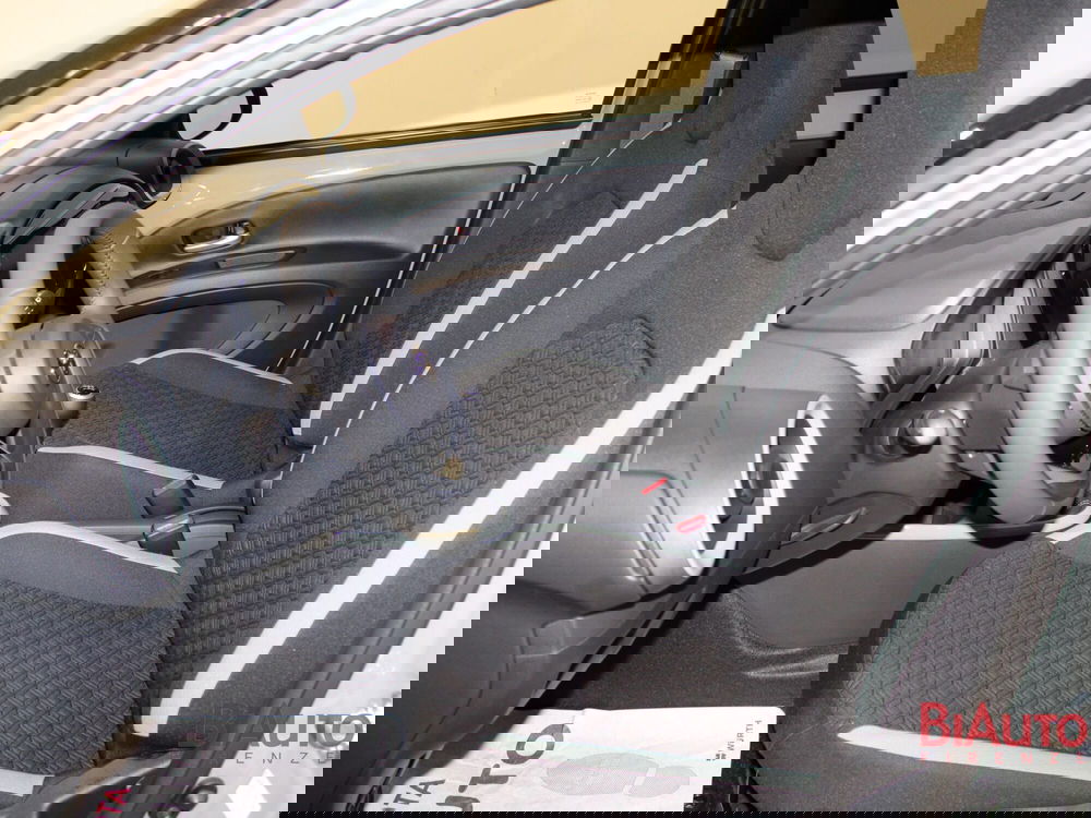 Toyota Aygo X nuova a Firenze (5)